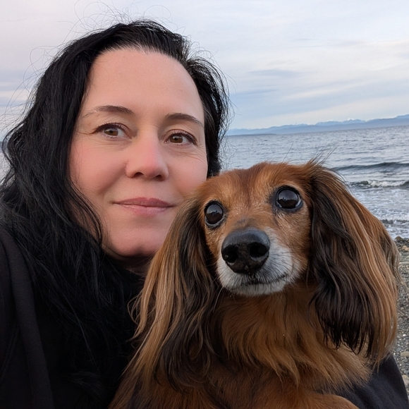 Meet your Posher, Laticia - Picture 2 of 2